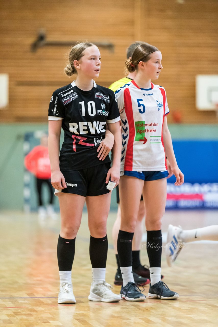 Bild 179 - wCJ SV Henstedt Ulzburg - SG HH-Nord : Ergebnis: 24:24